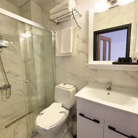Uras Otel 3*